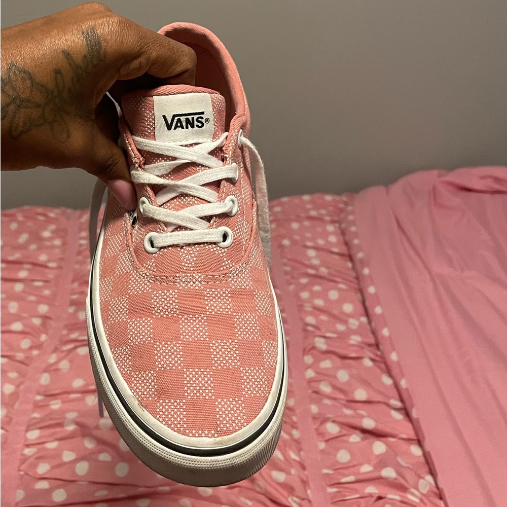 Women's size 7 Vans